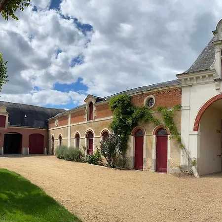 Chateau Du Maurier La Fontaine-Saint-Martin Exterior photo
