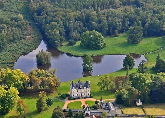 Chateau Du Maurier