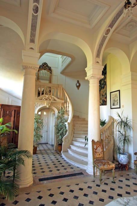Chateau Du Maurier *